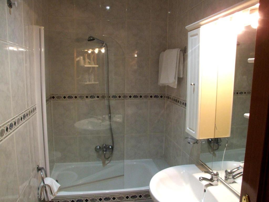 Hostal Santa Marta Montesilvano Cameră foto