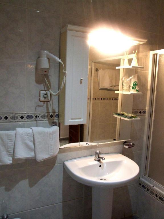 Hostal Santa Marta Montesilvano Cameră foto