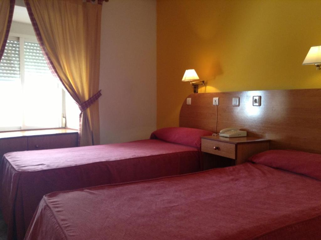 Hostal Santa Marta Montesilvano Cameră foto