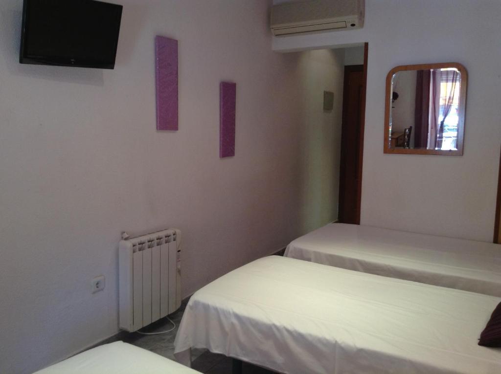 Hostal Santa Marta Montesilvano Cameră foto